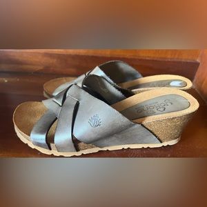 Yokono Sandals brown Leather Open Toe Cross Straps Slide Wedge Size 8 NWOT